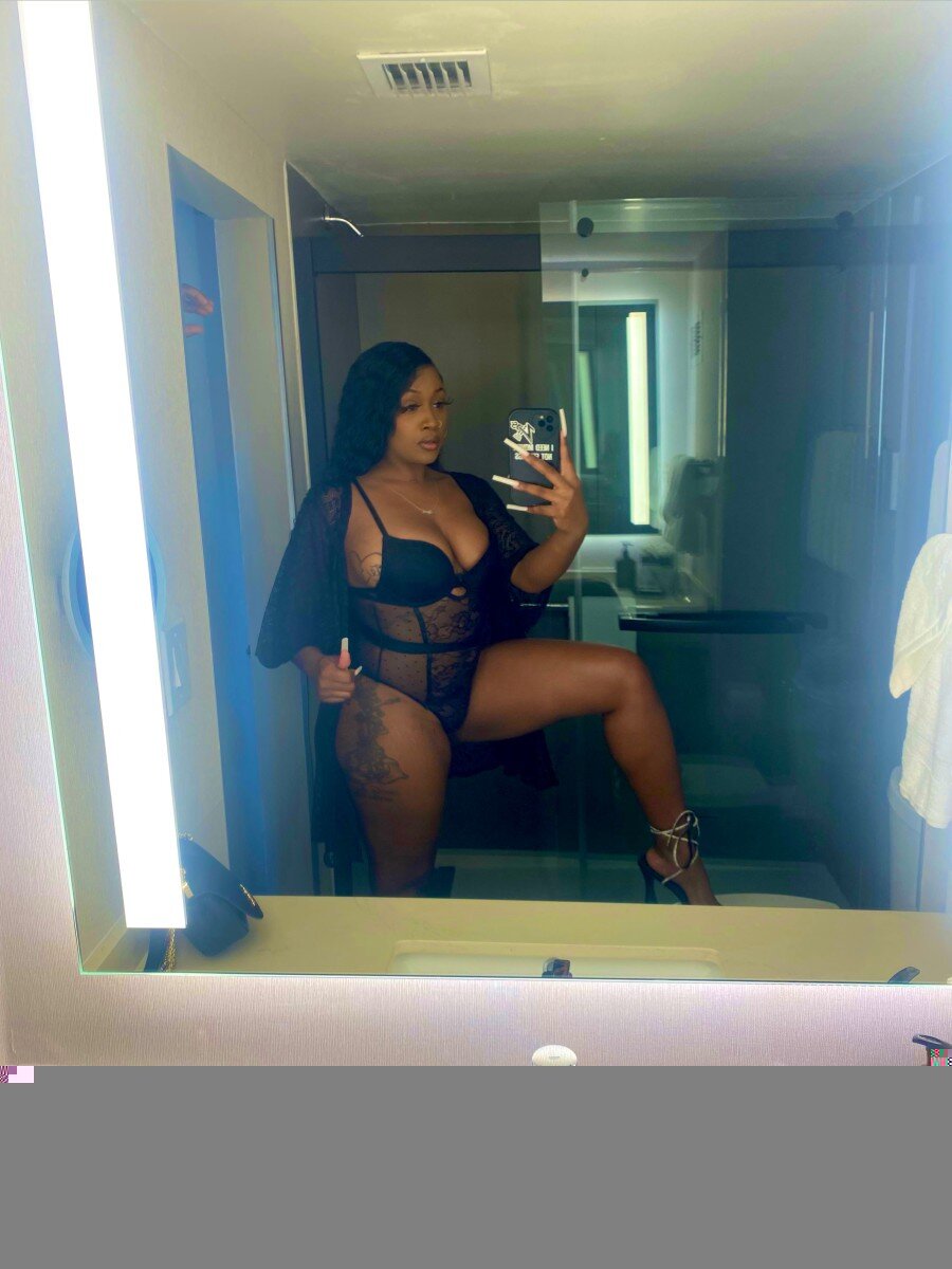 1luvchandy (@1luvchandy), OnlyFans creator