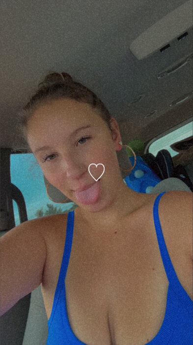 2002thiccbishxxx (@2002thiccbishxxx), OnlyFans creator