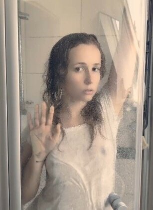 Aalexandrawbr (@aalexandrawbr), OnlyFans creator