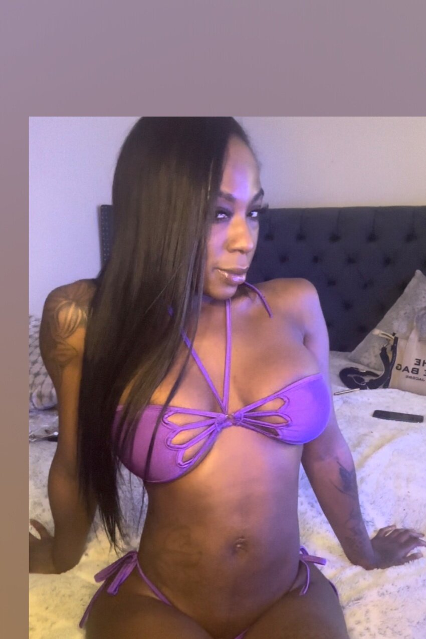 Aaliyahsky033 (@aaliyahsky033), OnlyFans creator