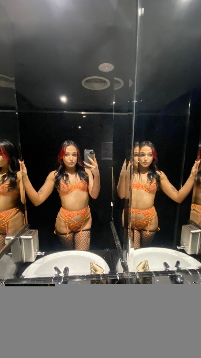 Aanastasiaxox (@aanastasiaxox), OnlyFans creator