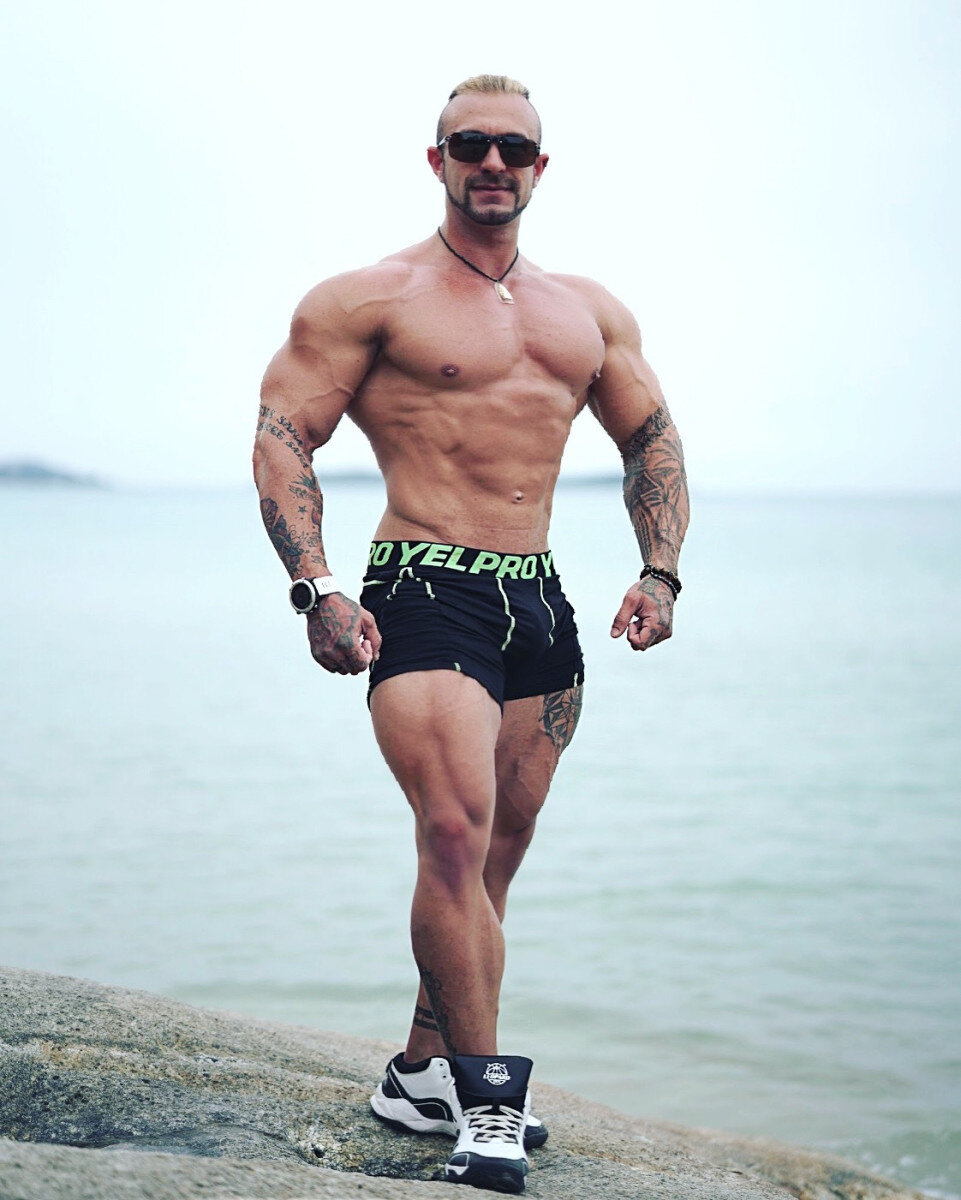 Aaronwild (@aaron.wild), OnlyFans creator
