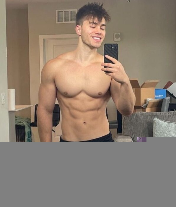 Aaronaesthetics (@aaronaesthetics), OnlyFans creator