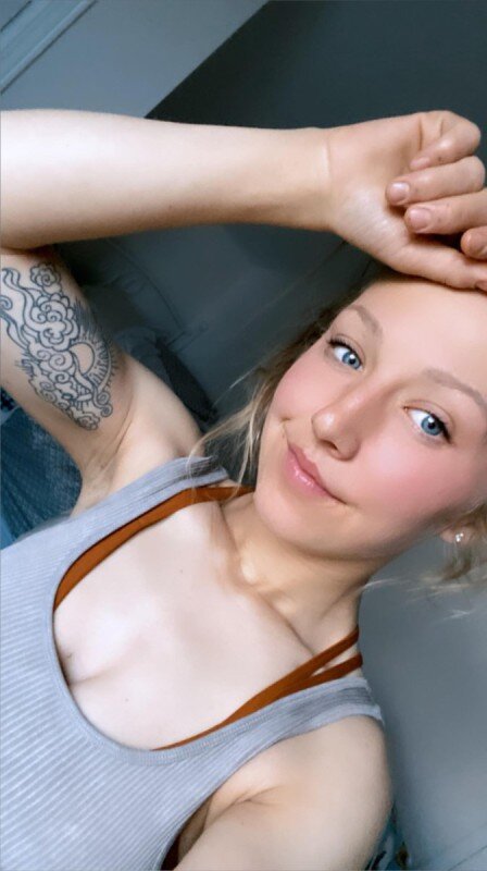 Abbienextdoor (@abbienextdoor), OnlyFans creator