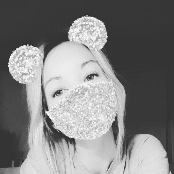 Abbyadams999 (@abbyadams999), OnlyFans creator