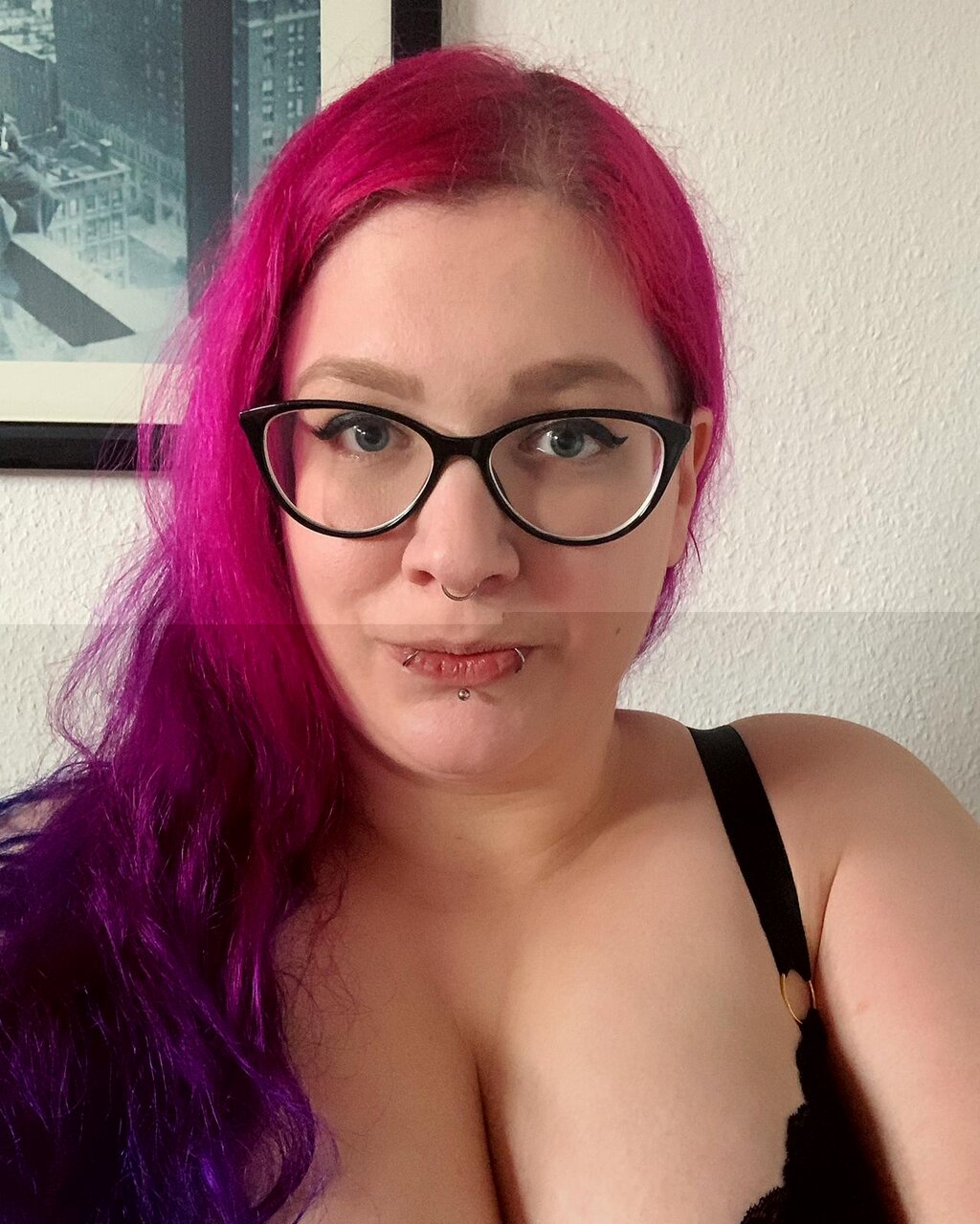 Abbystrange (@abbystrange), OnlyFans creator