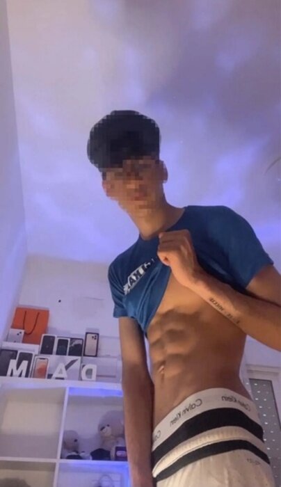 Adamsito (@adamsito), OnlyFans creator