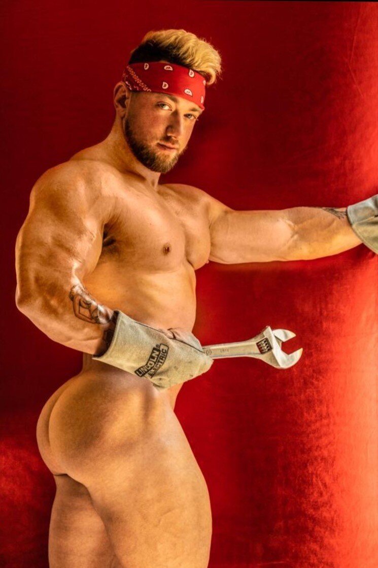 Adamxlee (@adamxlee), OnlyFans creator