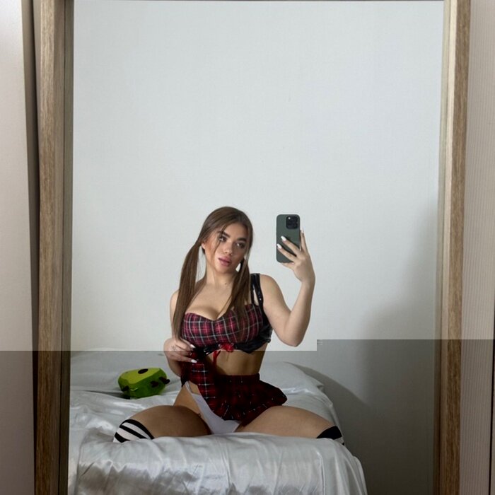 Adeljuggsss (@adeljuggsss), OnlyFans creator