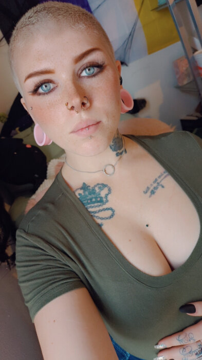 Adrestiaknight (@adrestiaknight), OnlyFans creator