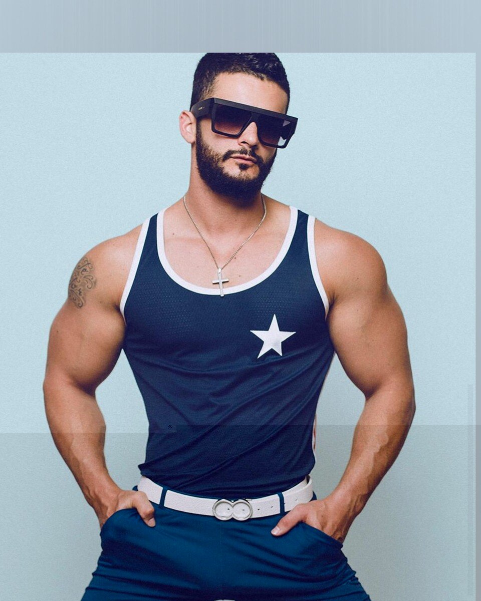 Adrianhcfit (@adrianhcfit), OnlyFans creator