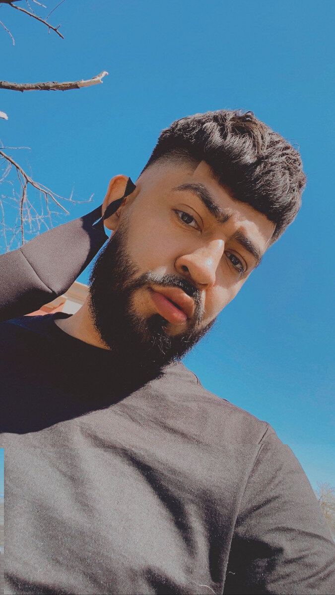 Adrianxl (@adrianxl), OnlyFans creator