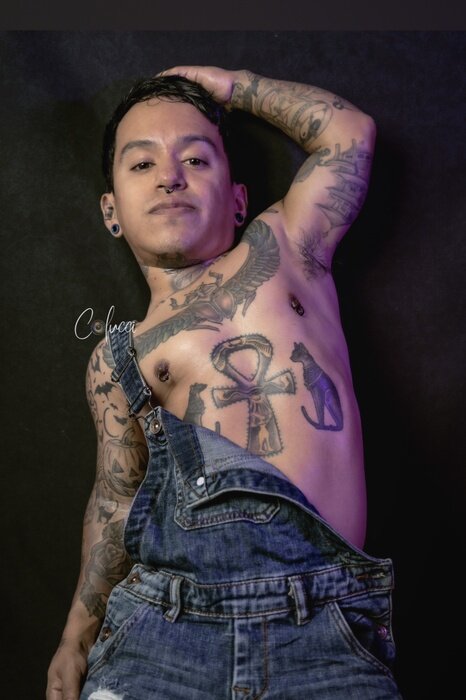 Adrianzuki89 (@adrianzuki89), OnlyFans creator