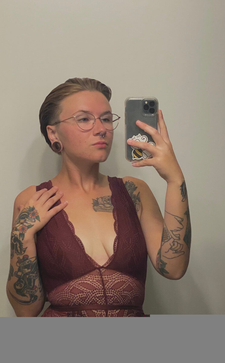 Adventurouslady (@adventurous-lady), OnlyFans creator