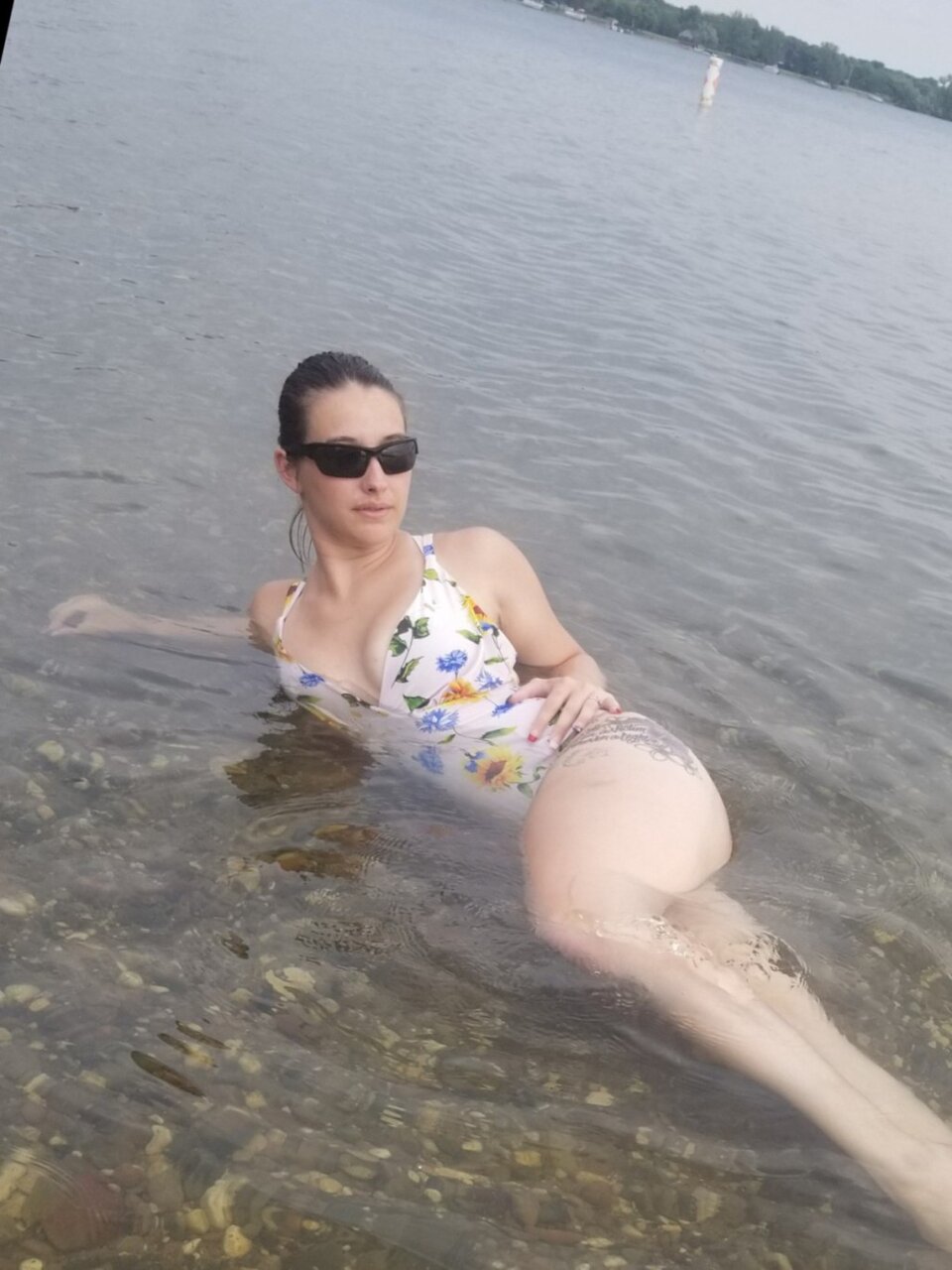 Adventurousshy (@adventurousshy), OnlyFans creator
