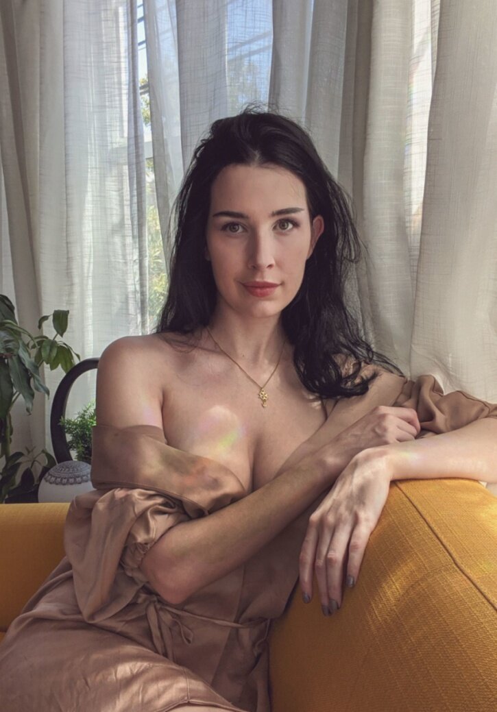 Aellagirl (@aellagirl), OnlyFans creator