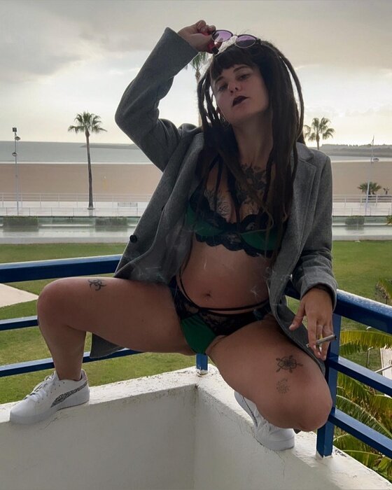 Agathakinky (@agathakinky), OnlyFans creator