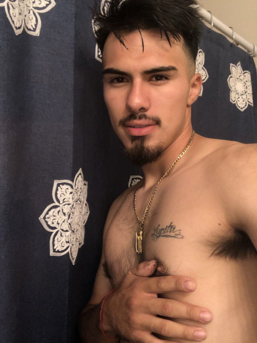 Aguirredavid30 (@aguirredavid30), OnlyFans creator