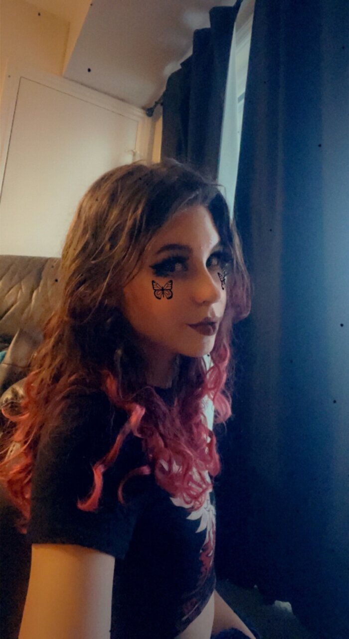 Ahegaofangz (@ahegaofangz), OnlyFans creator