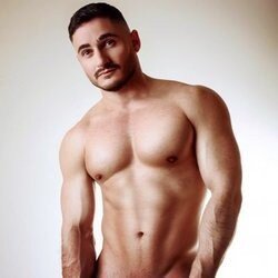 Aiorasslondon (@aiorasslondon), OnlyFans creator