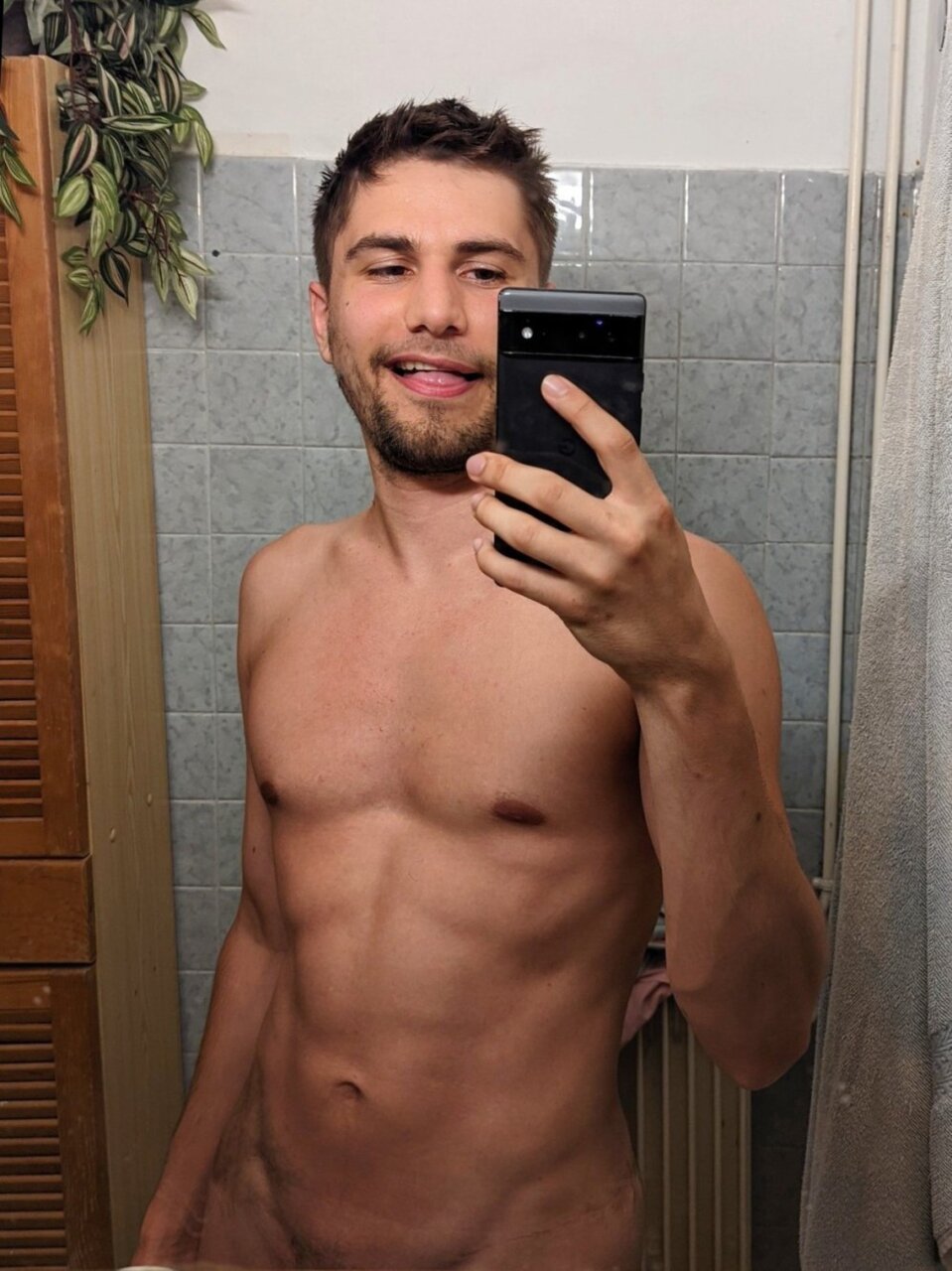 Aitonenof (@aitonen.of), OnlyFans creator