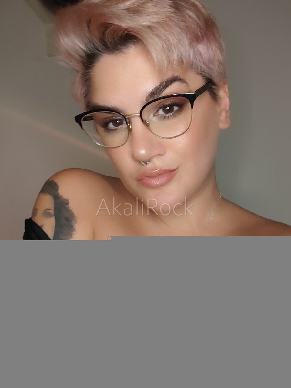 Akalirock (@akalirock), OnlyFans creator