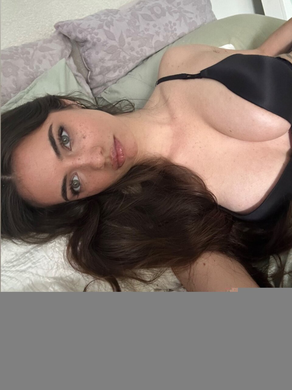 Akiirasl (@akiirasl), OnlyFans creator