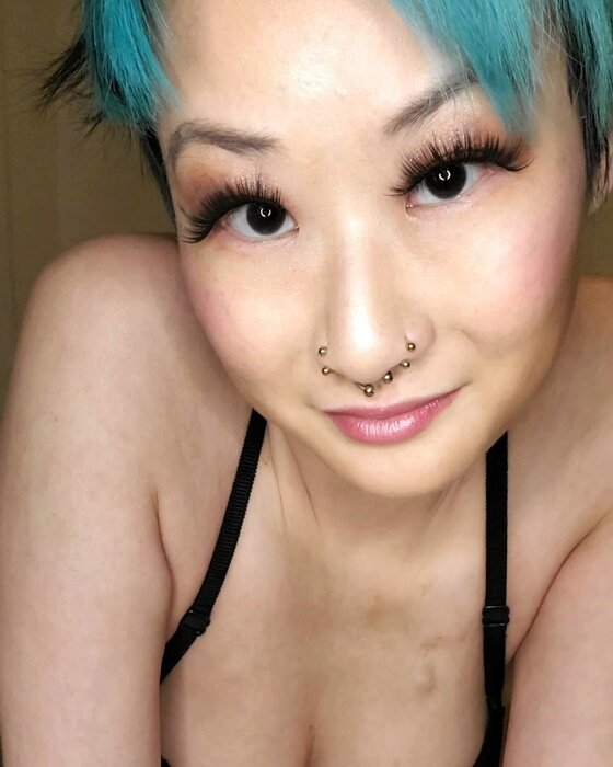 Akiragoddess (@akira_goddess), OnlyFans creator