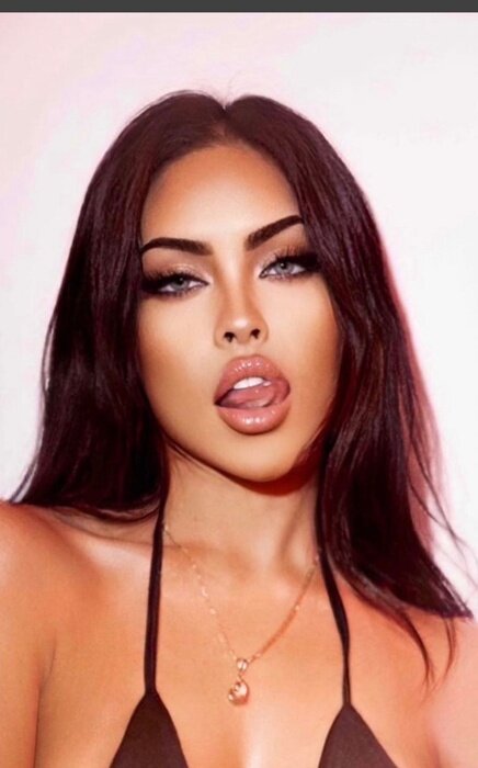 Akiraafoxx (@akiraafoxx), OnlyFans creator