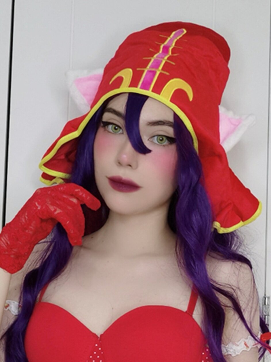 Aktahly (@aktahly), OnlyFans creator