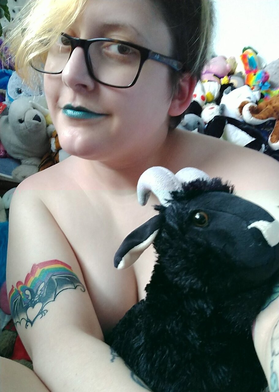 Alamode (@ala-mode), OnlyFans creator
