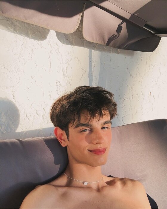 Aladdintwink (@aladdintwink), OnlyFans creator
