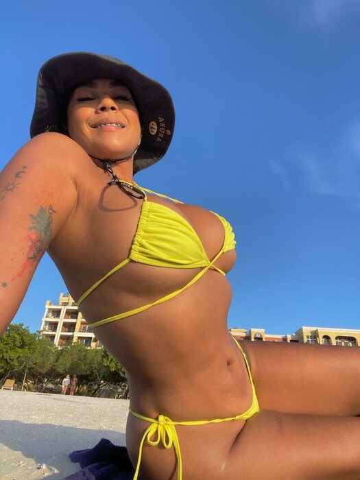 Alejandralugo (@alejandra_lugo), OnlyFans creator