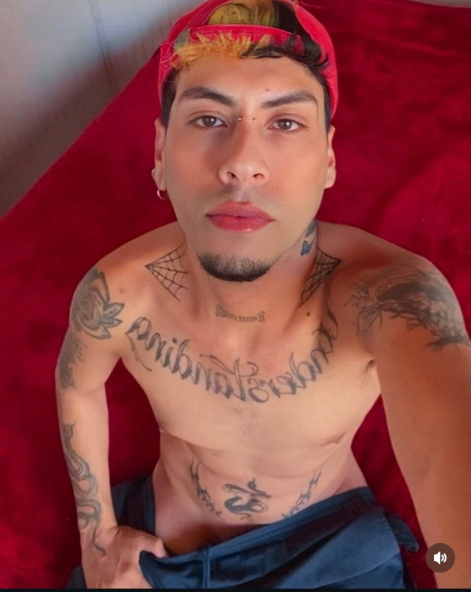 Alejandroguerra (@alejandroguerra), OnlyFans creator