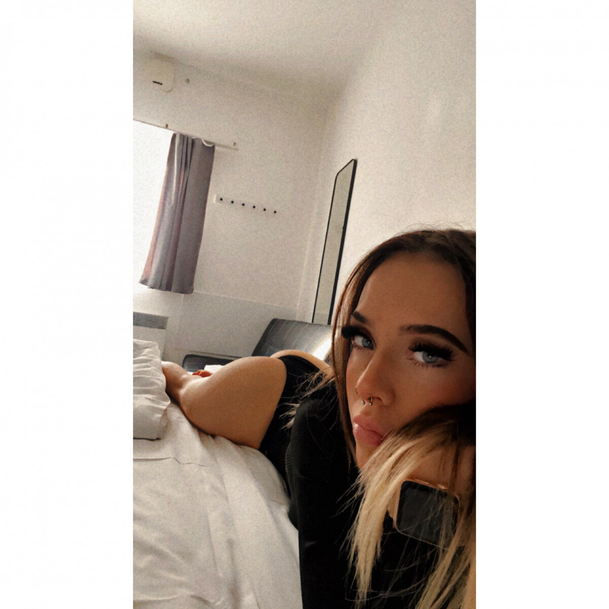 Aleska (@aleska), OnlyFans creator