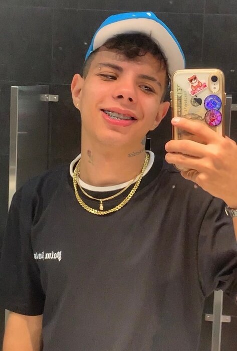 Alessandroxsex (@alessandrox_sex), OnlyFans creator