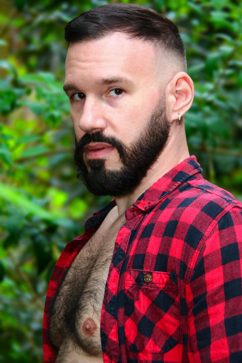 Alessiovenezi (@alessiovenezi), OnlyFans creator