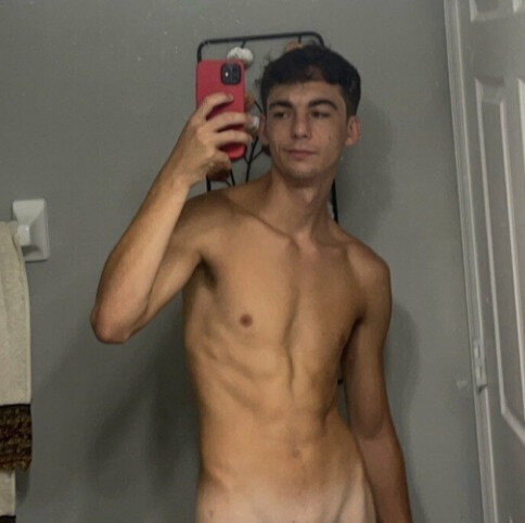 Alex3legs (@alex3legs), OnlyFans creator