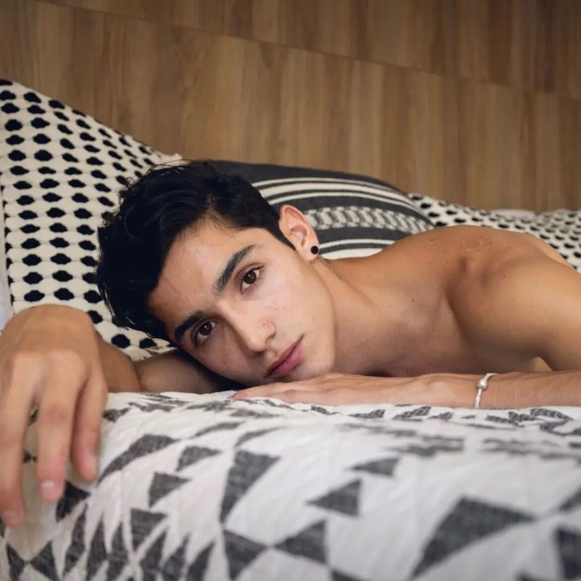 Alexgallegox (@alex_gallegox), OnlyFans creator