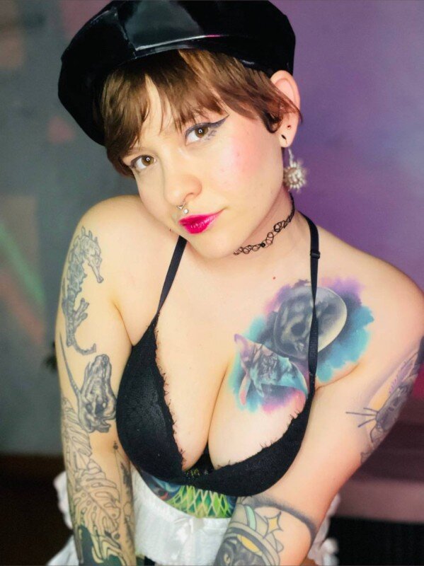 Alexaartt (@alexa_artt), OnlyFans creator
