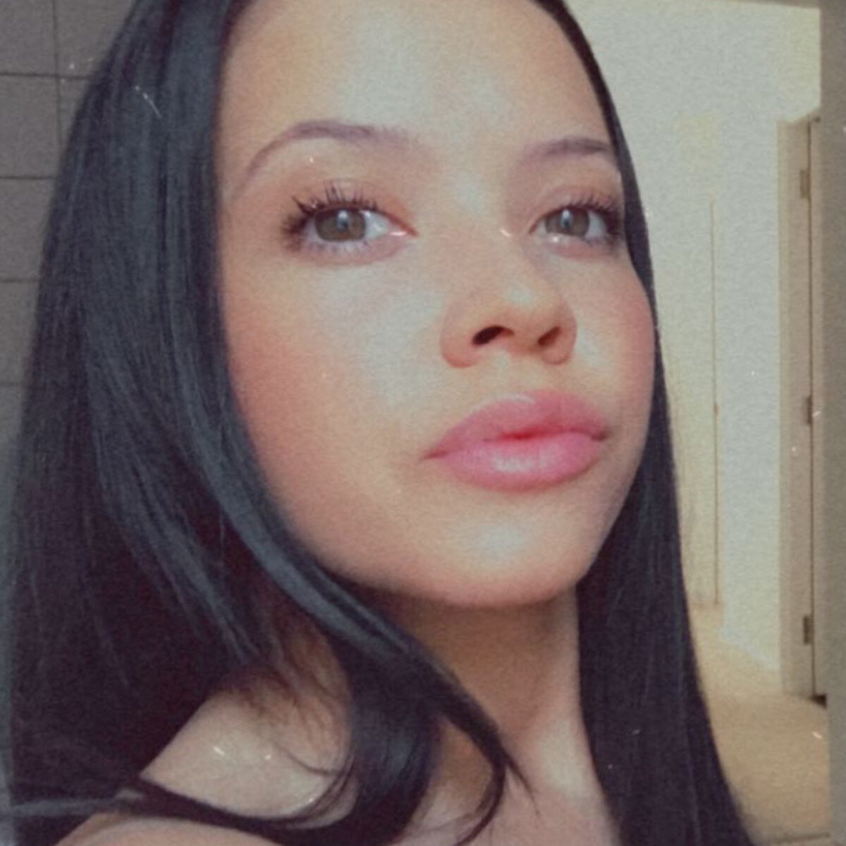 Alexahteen (@alexahteen), OnlyFans creator