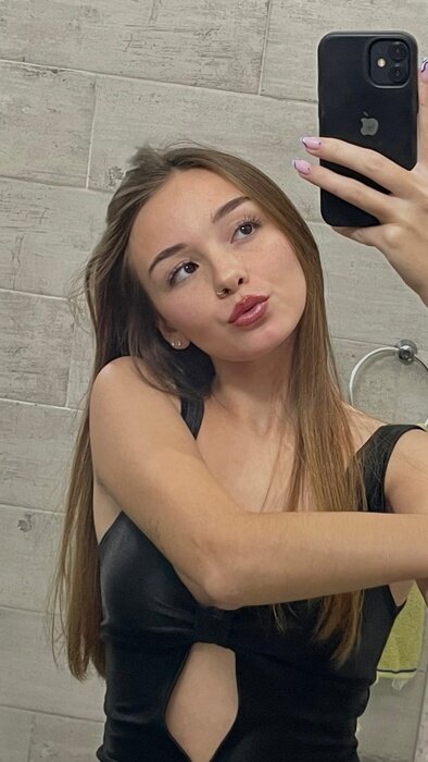 Alexisgoldx (@alexisgoldx), OnlyFans creator