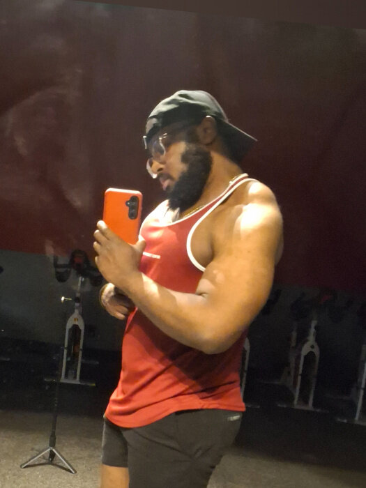 Alexthiccfit (@alexthiccfit), OnlyFans creator