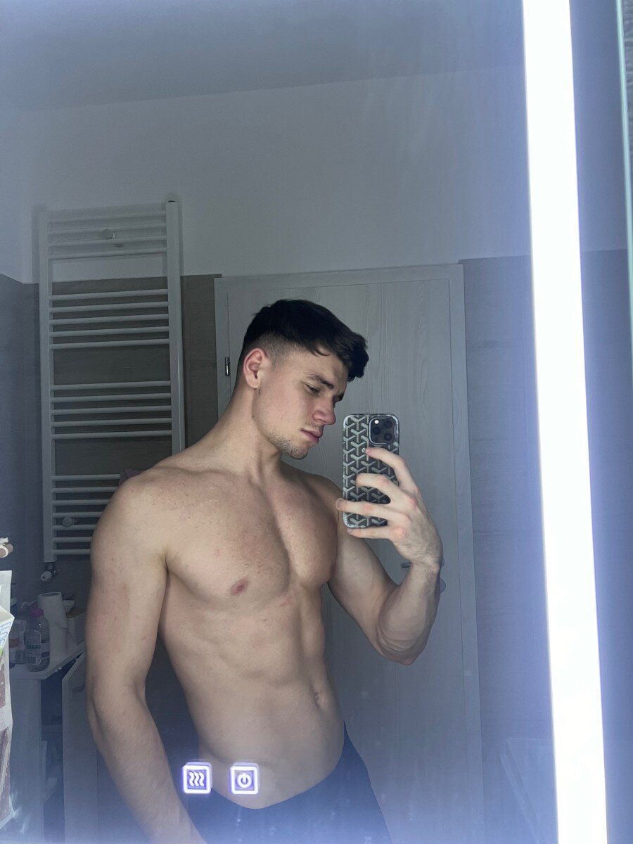 Alexwilliams0 (@alexwilliams0), OnlyFans creator