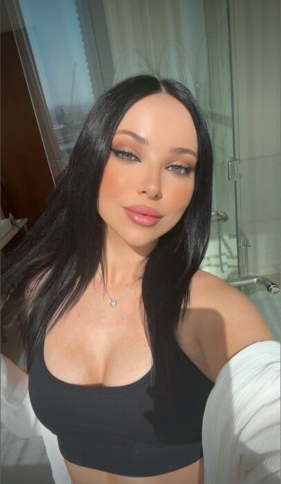 Alic3baby (@alic3baby), OnlyFans creator