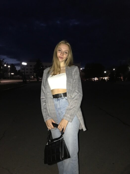Alice19f (@alice_19f), OnlyFans creator