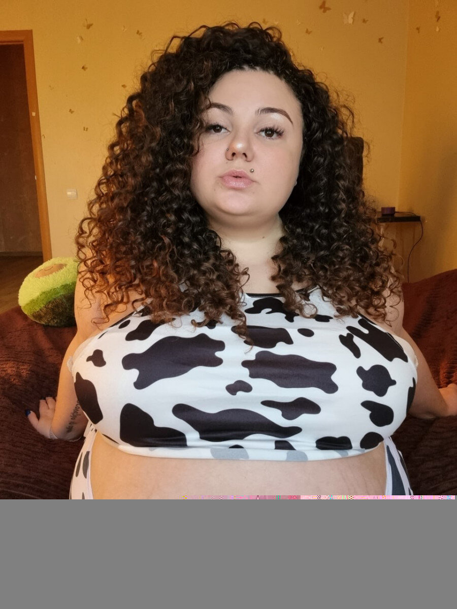 Alicefrommarsbbw (@alicefrommarsbbw), OnlyFans creator