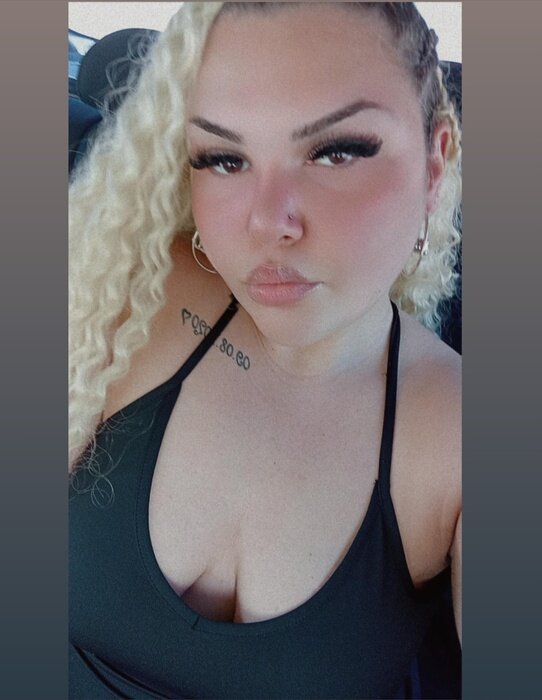Aliiceclarke (@aliiceclarke), OnlyFans creator