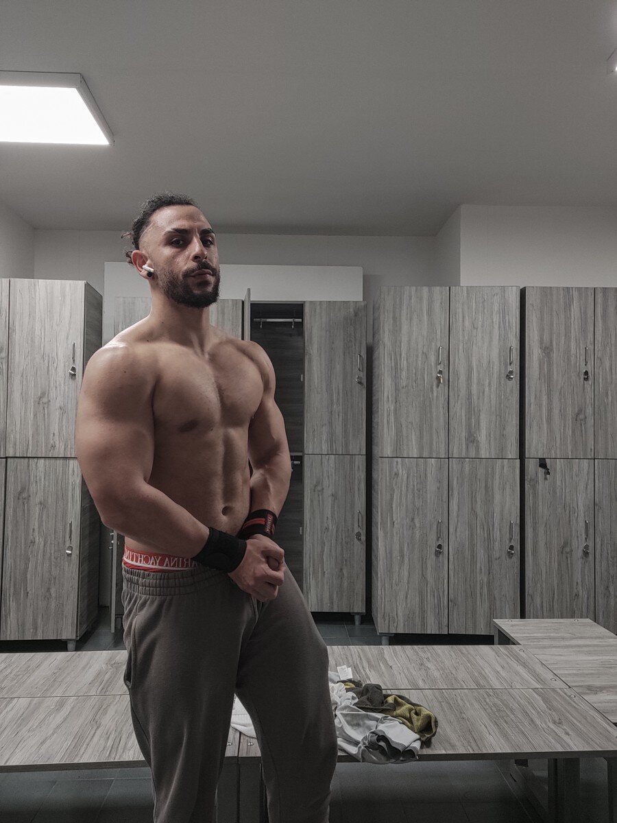 Alikira (@alikira), OnlyFans creator