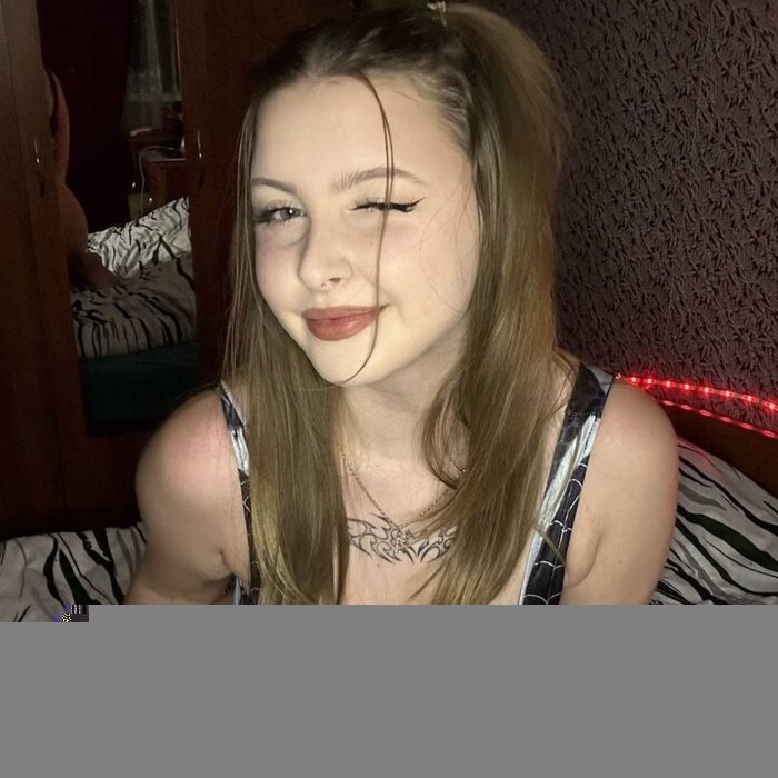 Alina (@alina_cherry7), OnlyFans creator